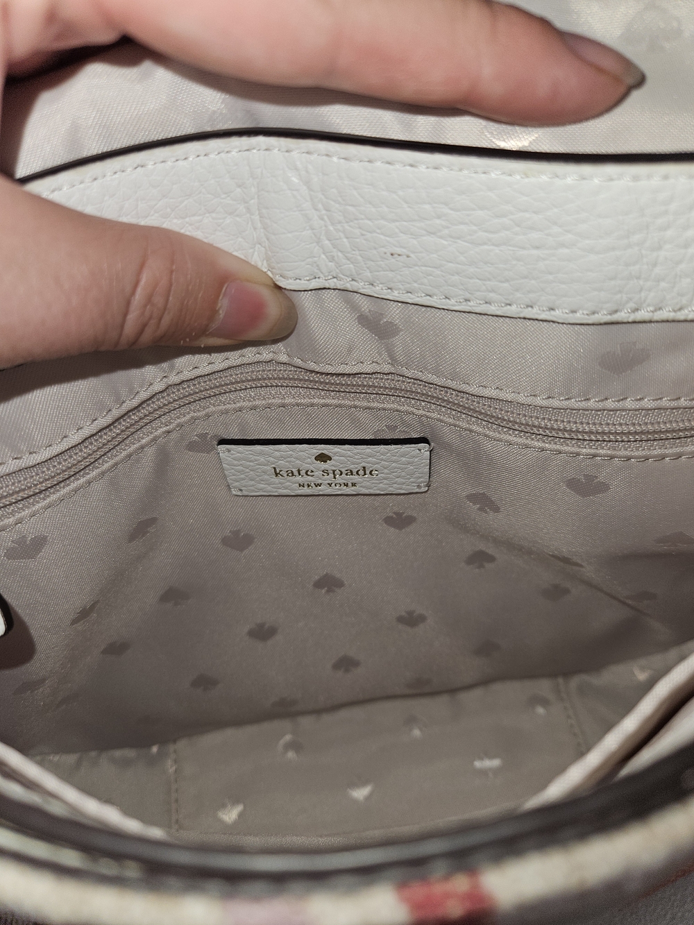 Kate Spade Leila Leather Flap Shoulder White Multi Color Stripe Like New W Strap - Picture 10 of 16